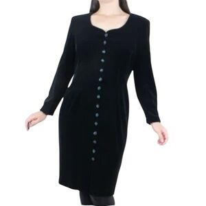 Maggy London Black Velvet Sheath Dress Sweetheart Neckline Long Sleeve Size 10